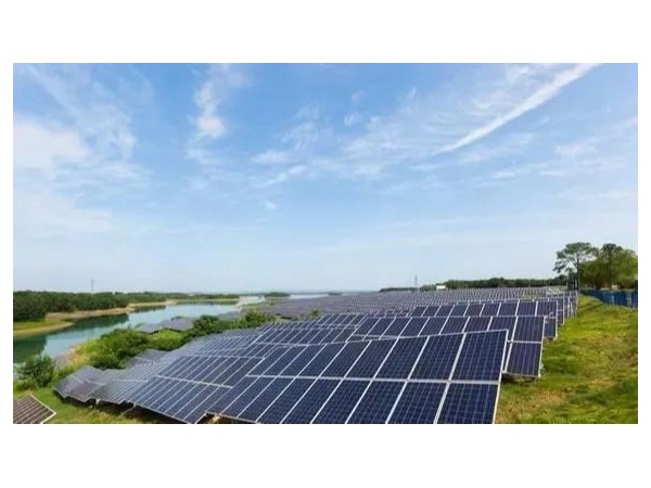油田光伏發(fā)電量突破180萬千瓦時(shí)